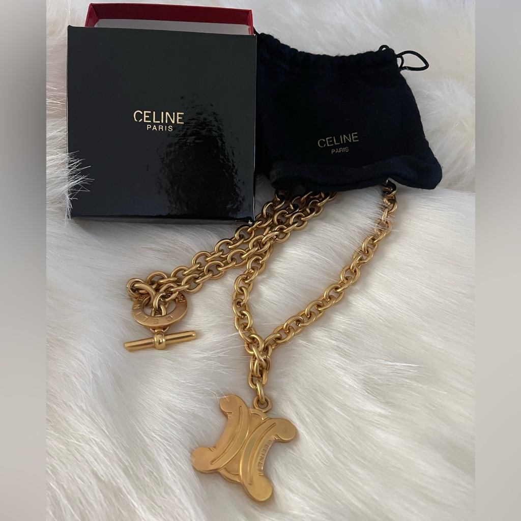 Celine Necklace Authentic 1000$